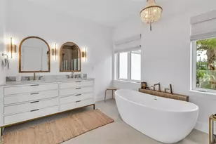 1642 Arlington St, Sarasota, FL 34239 - Photo 39