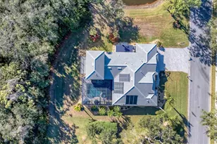 6410 Butlers Crest Dr, Bradenton, FL 34203 - Photo 57