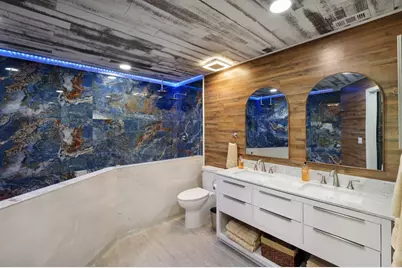 339 Barcelona Drive #339, Bradenton, FL 34210 - Photo 11