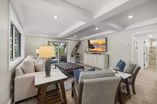 5045 Oxford Dr, Sarasota, FL 34242 - Photo 27