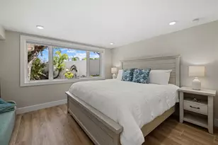 5045 Oxford Dr, Sarasota, FL 34242 - Photo 43