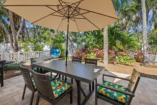 5045 Oxford Dr, Sarasota, FL 34242 - Photo 61