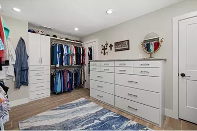 5045 Oxford Drive, Sarasota, FL 34242 - Photo 47