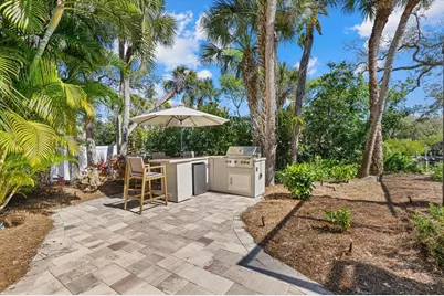 5045 Oxford Drive, Sarasota, FL 34242 - Photo 59