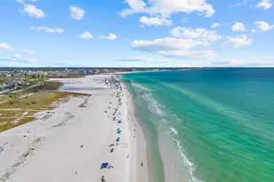 5045 Oxford Dr, Sarasota, FL 34242 - Photo 85