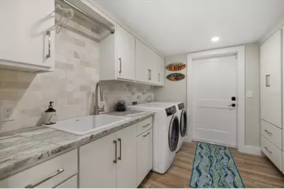 5045 Oxford Drive, Sarasota, FL 34242 - Photo 59