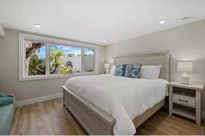 5045 Oxford Drive, Sarasota, FL 34242 - Photo 31