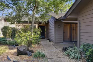 4639 Chandlers Forde, Sarasota, FL 34235 - Photo 3