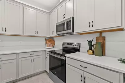 7328 Portlight Lane, Sarasota, FL 34240 - Photo 15