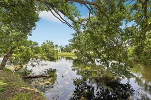 5385 Dominica Cir, Sarasota, FL 34233 - Photo 11
