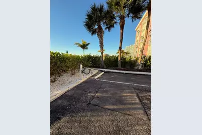 11 Sunset Drive #105, Sarasota, FL 34236 - Photo 49