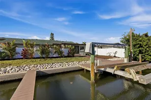 501 65th St, Holmes Beach, FL 34217 - Photo 53