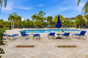 8933 Manor Loop, Lakewood Ranch, FL 34202 - Photo 57