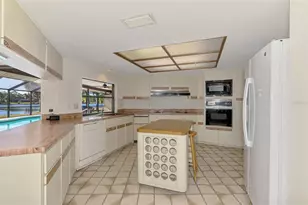 5028 Willow Leaf Way, Sarasota, FL 34241 - Photo 15