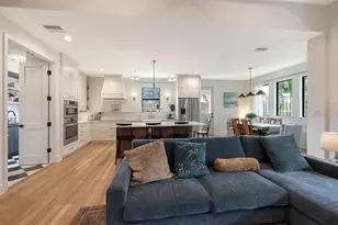 3214 Key Ave, Sarasota, FL 34239 - Photo 15