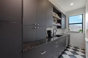 3214 Key Ave, Sarasota, FL 34239 - Photo 27