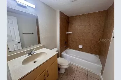 960 Highland Street #B2, Sarasota, FL 34234 - Photo 3