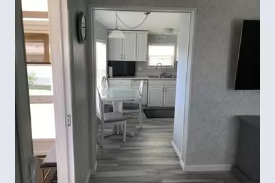 2081 Detroiter Street, Sarasota, FL 34231 - Photo 3