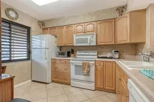 5183 Lake Village Dr, Sarasota, FL 34235 - Photo 19