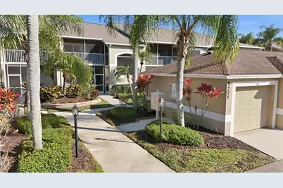 5221 Mahogany Run Avenue #215, Sarasota, FL 34241 - Photo 7