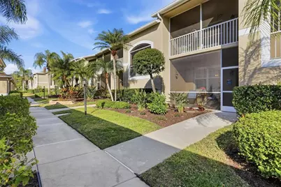 5221 Mahogany Run Avenue #215, Sarasota, FL 34241 - Photo 9