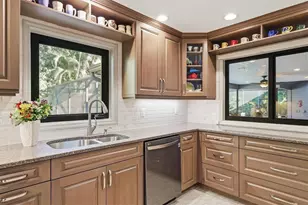 4761 Pine Harrier Dr, Sarasota, FL 34231 - Photo 15