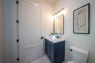 2420 Floyd St, Sarasota, FL 34239 - Photo 61