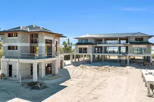 5965 Gulf of Mexico Dr, Longboat Key, FL 34228 - Photo 3