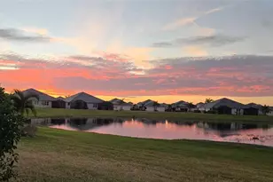 235 O'keeffe Cir, Bradenton, FL 34212 - Photo 23