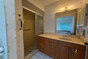 2848 Webber Pl, Sarasota, FL 34232 - Photo 23