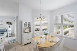 203 Casa Del Lago Way, Venice, FL 34292 - Photo 9