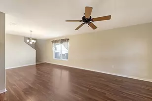 7109 Chatum Light Run, Bradenton, FL 34212 - Photo 5