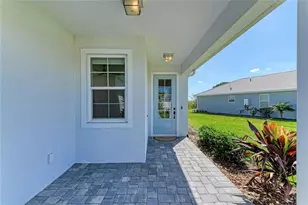 1051 Waterline Ct, Sarasota, FL 34240 - Photo 9