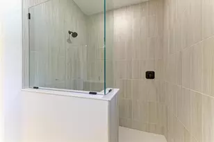 1051 Waterline Ct, Sarasota, FL 34240 - Photo 25