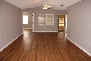 1507 Lantana Ct, Palmetto, FL 34221 - Photo 7