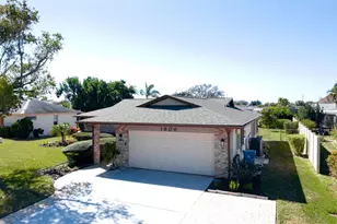 1806 67th St W, Bradenton, FL 34209 - Photo 3