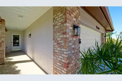 1806 67th Street W, Bradenton, FL 34209 - Photo 5