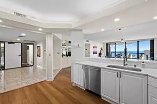 2110 Harbourside Dr, Longboat Key, FL 34228 - Photo 9