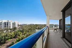 2110 Harbourside Dr, Longboat Key, FL 34228 - Photo 23