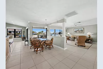 5970 Emerald Harbor Drive, Longboat Key, FL 34228 - Photo 5