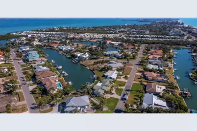 5970 Emerald Harbor Drive, Longboat Key, FL 34228 - Photo 43