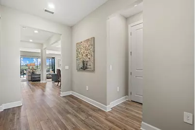 5925 Bluestar Court, Lakewood Ranch, FL 34211 - Photo 7