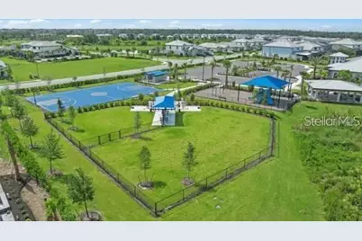 5925 Bluestar Court, Lakewood Ranch, FL 34211 - Photo 43