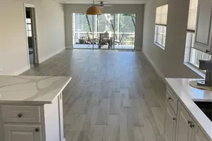 7630 Pesaro Dr, Sarasota, FL 34238 - Photo 9