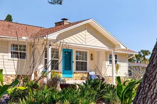 504 Bayview Pkwy, Nokomis, FL 34275 - Photo 1