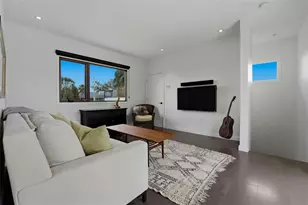 541 S Washington Dr, Sarasota, FL 34236 - Photo 59