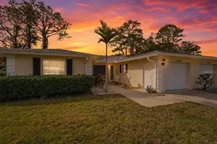 5524 Palm Aire Dr, Sarasota, FL 34243 - Photo 1