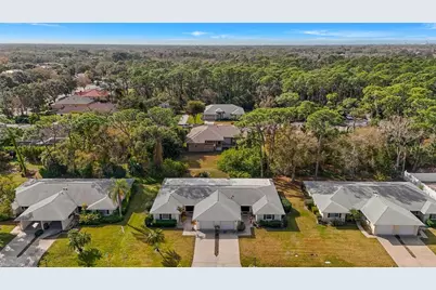 5524 Palm Aire Drive #5524, Sarasota, FL 34243 - Photo 11