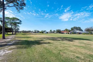 6291 Timberlake Dr, Sarasota, FL 34243 - Photo 21