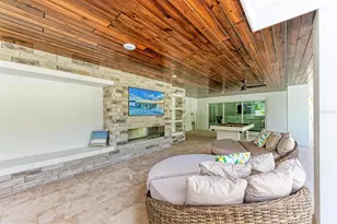 215 83rd St, Holmes Beach, FL 34217 - Photo 5